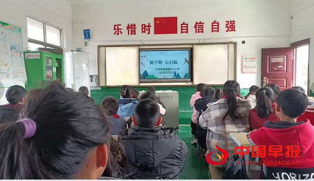 1740104534632451.png 1.png