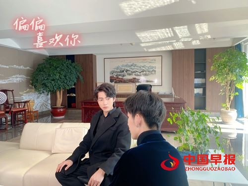 18133375996180026_5.jpg 18133375996180026_5.jpg