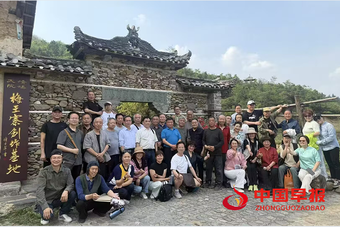 1745460268108093.png 1.png