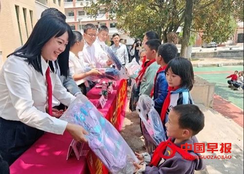 悦凌动态｜法治护航成长，共建平安校园(图10)