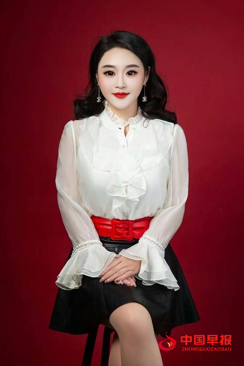 北京国际电影节卡酷光影节文化传播大使安婷受邀参加第十五届北京国际电影节(图3) 北京国际电影节卡酷光影节文化传播大使安婷受邀参加第十五届北京国际电影节(图3)