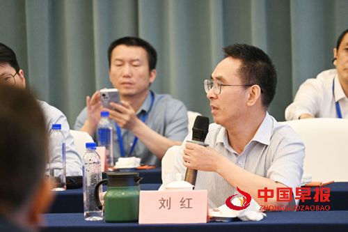 跨界融合启新章：上海前沿新能源电源技术研究院理事会扩大会议暨香港文联授牌仪式举行(图4)