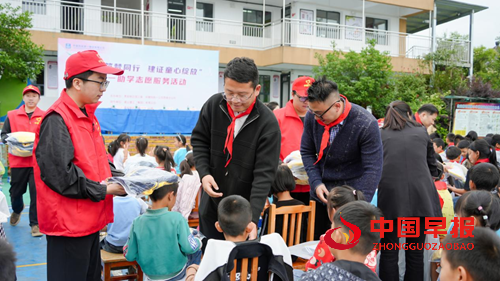 九年筑梦,情暖六一 —— 中建四局一公司西南分公司六一关爱助学活动温暖延续(图2) 九年筑梦,情暖六一 —— 中建四局一公司西南分公司六一关爱助学活动温暖延续(图2)