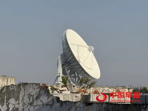 互集文旅与佘山镇新镇村正式签订“天马星空村”乡村文旅项目运营协议(图1)