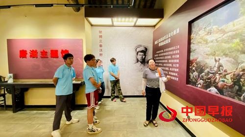 西航职院“薪火相传”实践团队赴洛南开展红色教育实践活动(图2)