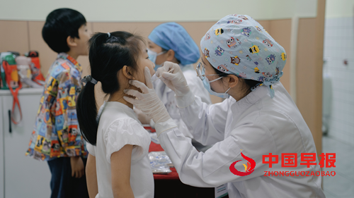 守护六安笑容,公益之路再出发——写在皖西卫生职业学院附属口腔医院运行即将两周年之际(图1) 守护六安笑容,公益之路再出发——写在皖西卫生职业学院附属口腔医院运行即将两周年之际(图1)