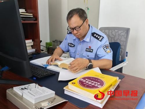 公安执法的把脉人——孙慧武(图6) 公安执法的把脉人——孙慧武(图6)