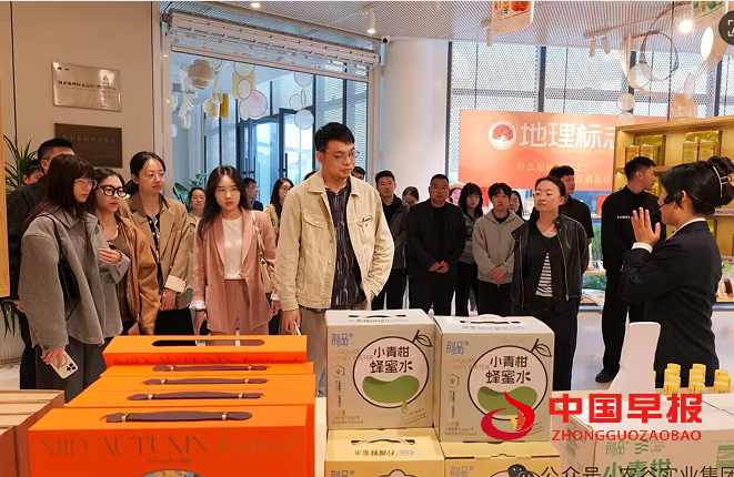 1758859235169957.png 2参观.png