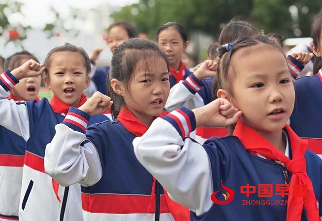 1760086174210927.png 4宣誓.png