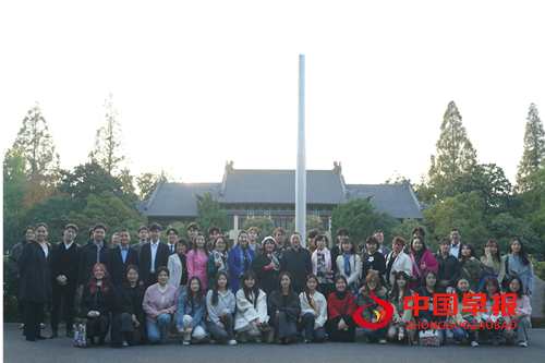 翰墨共绘同心圆——海峡两岸书画艺术交流会圆满举办(图1) 翰墨共绘同心圆——海峡两岸书画艺术交流会圆满举办(图1)